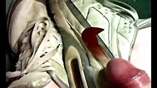 Another play and cum over wmns nike air max classic