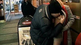 Teen allows strange guy to penetrate in her panties