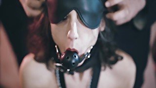 SADE VALENTINO - VIADELLIRONIA. BDSM SEX TAPE