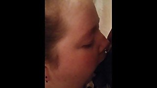 SSBBW gets dirty while taking a bubble bath