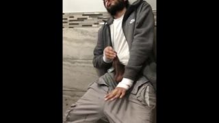 ¡ Luka looking Tactical !