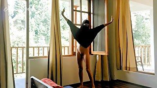 Perfect Morning Watching Tight Ass Arab Slave