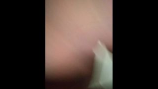 Beatin her back out real quick