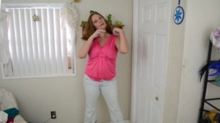 Angel Grave Pisses Her Jeans