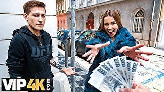 HUNT4K. Sex During Scandal, Love During Life