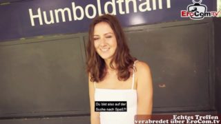 SEX AN DER BUSHALTESTELLE - Au Pair Mädchen an berlin humboldthain öffentlich abgeschleppt