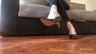 Stilettos High Heels Shoeplay Dangling (Part 1) Preview