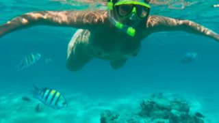 My naked diving on a public beach - rate what I can do underwater