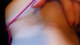 Hot girl rubs her sexy cunt