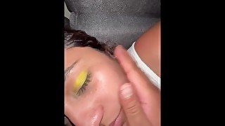 Sexo después de fiesta con joven culona