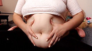 Feed me please... Fat belly play