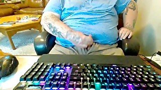 White Man in Collared Shirt 🏌️‍♂️ Takes Out Dick to Cum & Makes A Mess on Brand New Khaki Pants ⛳