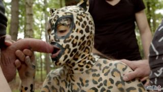 Dit Poesje krijg je alleen tam met Warme melkzaad openlucht gangbang