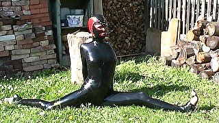 flexi latex teen stretching outdoor
