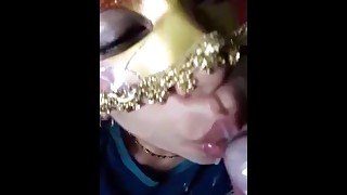 COLOMBIANA COMIENDO MUCHO SEMEN. COLOMBIAN GIRL EATING CUMSHOT