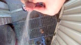 Outdoor piss (Solo male)