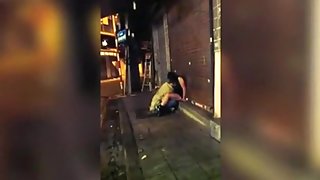 British guy eats thai pussy on the street and gets busted