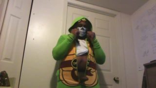 Cosplay Turtle Tease