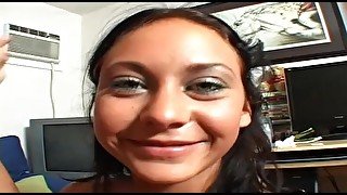 Pretty Babe Slide Stranger's Hard Dick in Her Wet Pussy Early in the Morning