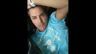 " FUCK I wanna CUM " ! CAUGHT Male Celeb Cory Bernstein shoot his CUM !