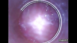 Spicy czech teenie gapes her spread kitty to the maximum