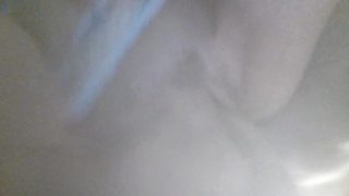 HOT Milf gives excellent head