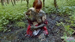 Rotkäppchen im schlamm