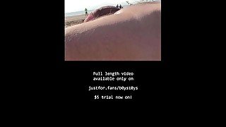 Girls & Guys taking a sneaky peak and photos of my cock on the beach. CFNM CMNM