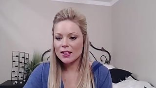 Webcam Girl (No Nude)