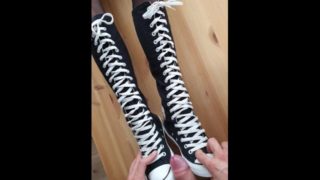 Cumming her long Converse