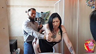 He fucks her in the bathroom while she puts on ...