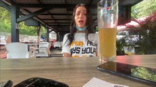 lush control in public, people see my reactions in a bar