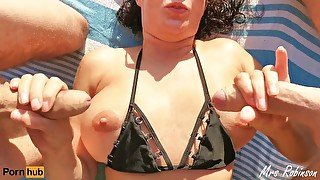 Wife lets Stranger Finger her on the Beach and Plays with 2 Cocks