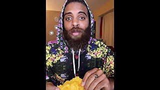 Perfect Papaya Moments with Rock Mercury