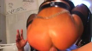 Nut Busters #4, Scene 4