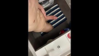 Huge load in bathroom OF: Prinz-Aleksy