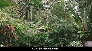 Hot GF Begs To Be Choked and Fucked Hardcore