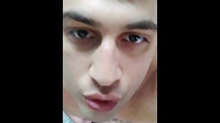 Chico caliente perra