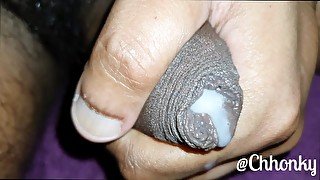 Uncut Chub Closeup Jerking & Cum