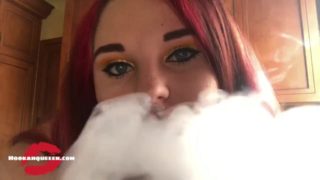 Smoke Sesh With Hookahqueeen