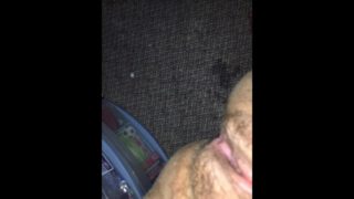 Fat hairy pussy squirting