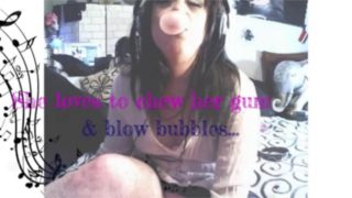 Delicia D'Anjelo In: Double Bubble & Delicia's Dildo