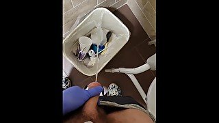 Desperation Trashcan Piss At Work 🍆💦💦💦 BDE27