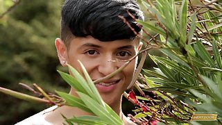 Next Door Twink Introducing Expert Twink Maxim Rose