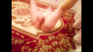 Mom fucks herself with a banana lying on the floor - NatalinaNN