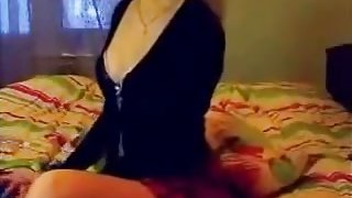 Hot Webcam Babe In Skirts Cam Show