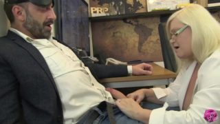 LACEYSTARR - Dr Lacey Meets Pascal