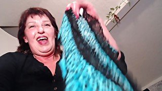 V 719 Giantess finds man pinned by her huge panties and plays with him