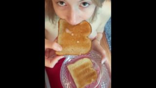 A cumslut is always thirsty for more. Here's Sir feeding me by cumming on my breakfast :)