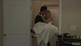 Beautiful bride Scarlet Red sucks dick and gets fucked